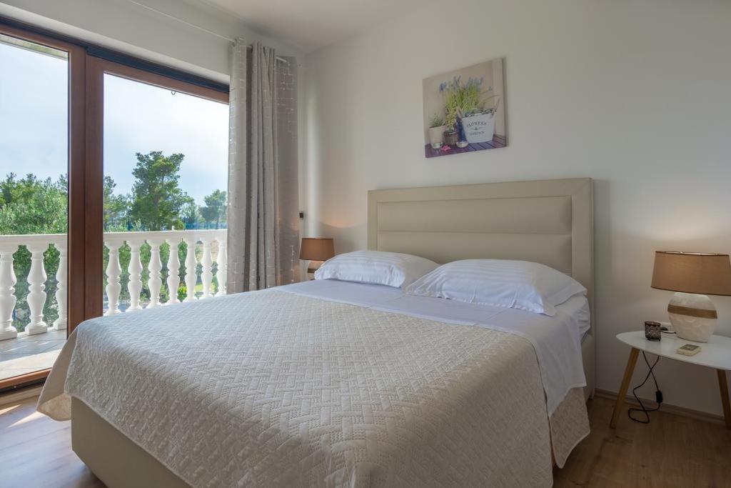 Apartments Emanuela Sukošan Zewnętrze zdjęcie